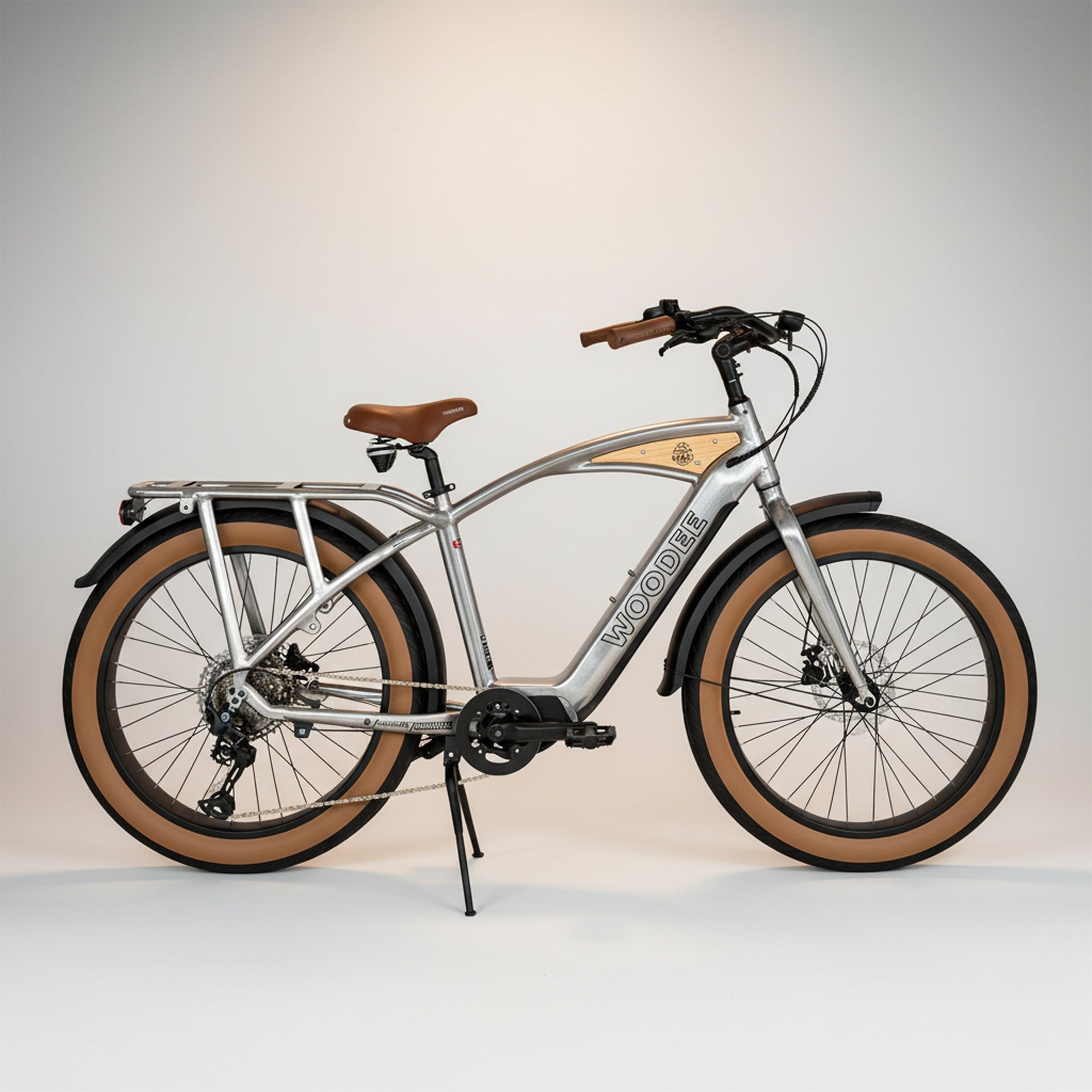 Woodee Beach Cab 26C Alu Brossé – Vélo électrique cruiser fat bike
